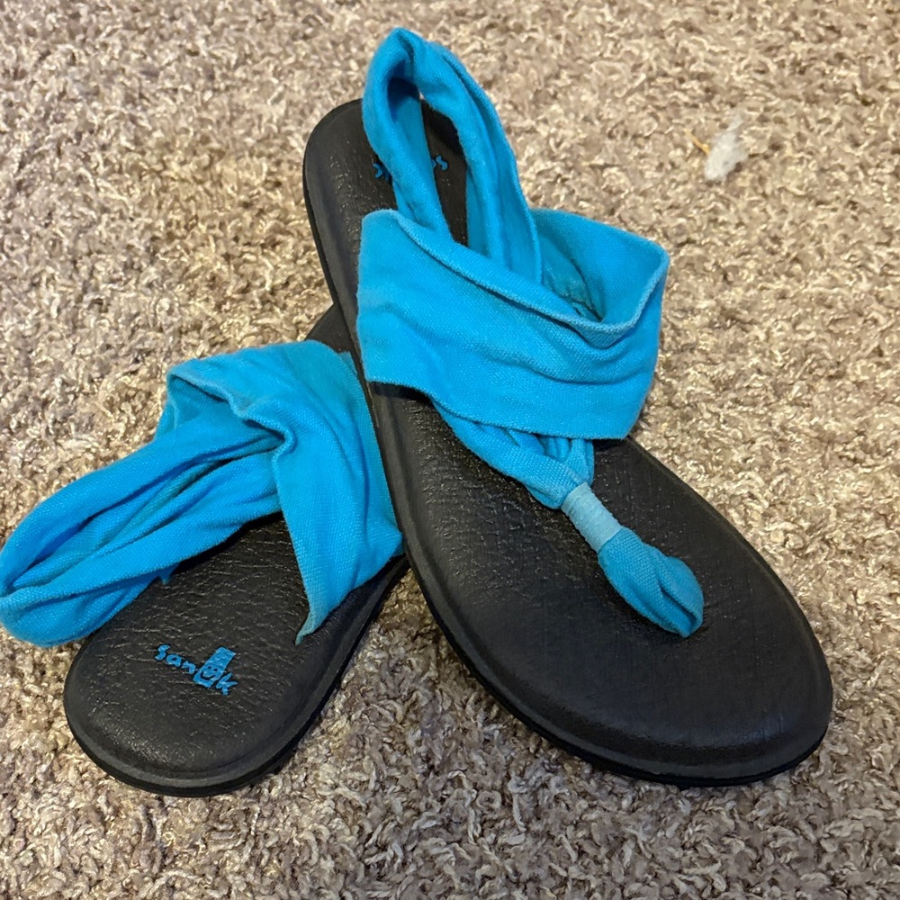Sanuk Women's Blue Comfy Soft Yoga Sandals